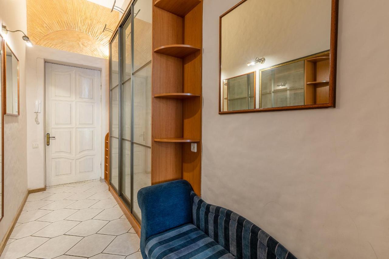 Ferienwohnung Saksaganskogo Centre Kiew Exterior foto